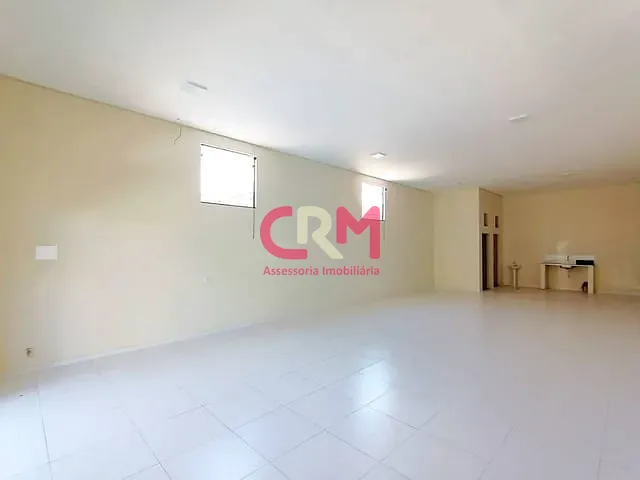 Loja com 90m², para alugar, no bairro Centro em Taquaritinga