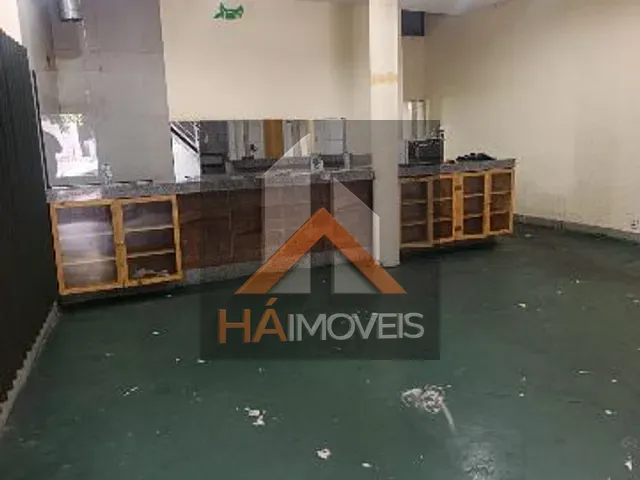 Loja com 135m², para alugar, no bairro Prado em Belo Horizonte