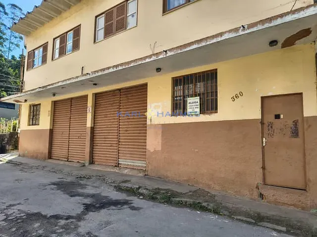 Loja com 170m², para alugar, no bairro Bingen em Petrópolis