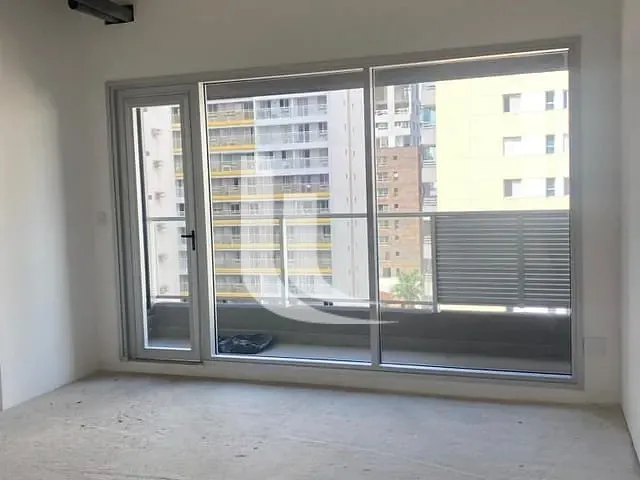 Loja para alugar, no bairro Cerqueira César em São Paulo