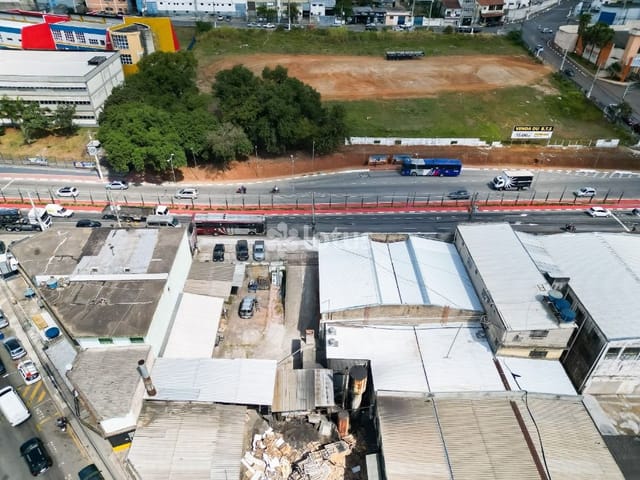 Loja com 2730m², à venda, no bairro Santana de Parnaíba em Santana de Parnaíba