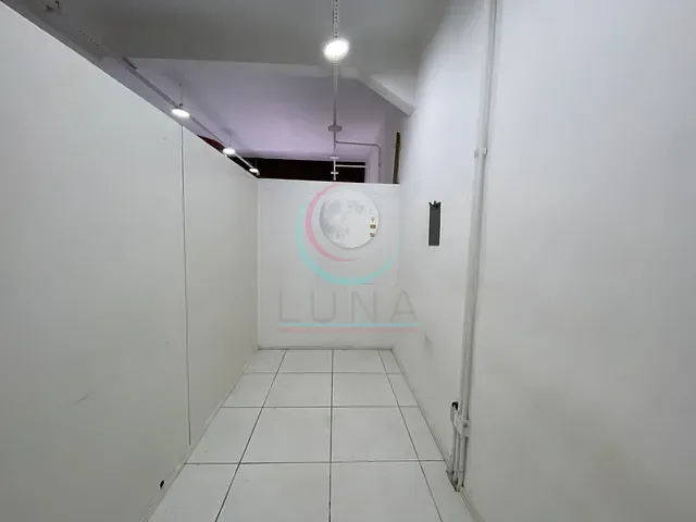 Loja para alugar, no bairro Pinheiros em São Paulo