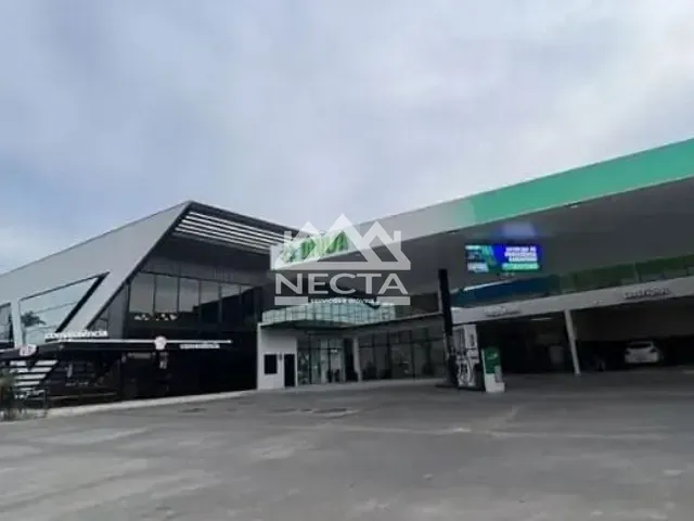 Loja com 206m², para alugar, no bairro Canto do Mar em São Sebastião