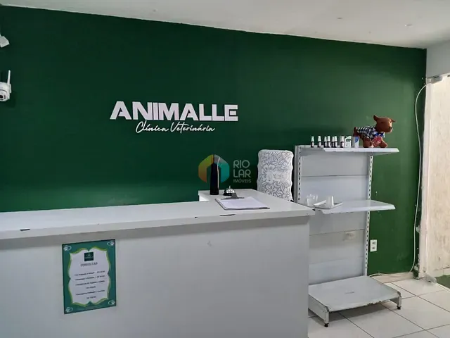 Loja com 100m², à venda, no bairro Barro Vermelho em São Gonçalo