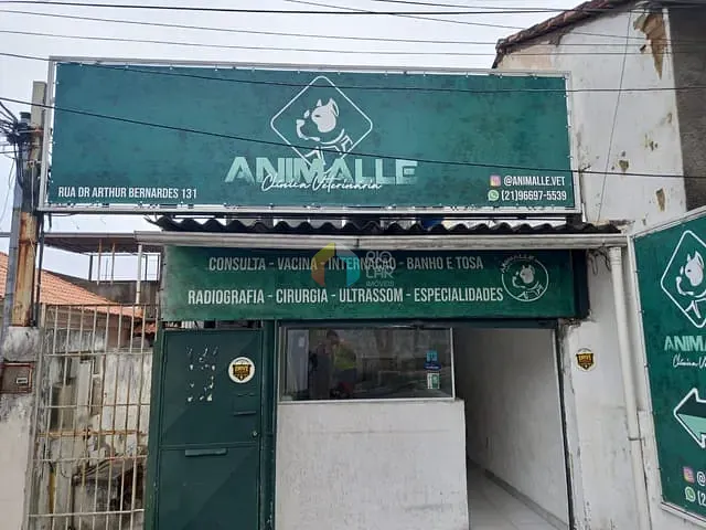 Loja com 100m², à venda, no bairro Barro Vermelho em São Gonçalo