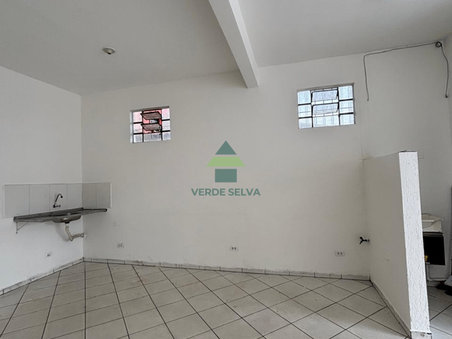 Loja com 30m², para alugar, no bairro Jardim Imperial em Atibaia