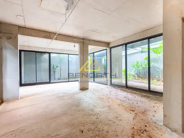 Loja com 389m², para alugar, no bairro Pinheiros em São Paulo