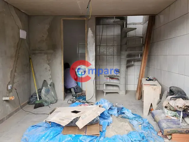 Loja com 40m², para alugar, no bairro Jardim Paraventi em Guarulhos