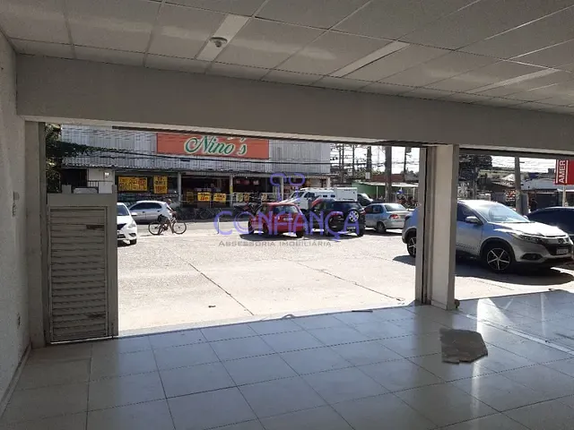 Loja com 200m², para alugar, no bairro Sepetiba em Rio de Janeiro