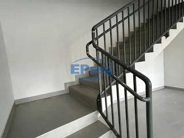 Loja com 360m², para alugar, no bairro Centro em Londrina