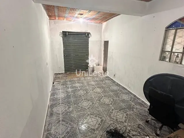 Loja à venda, no bairro Alto Vera Cruz em Belo Horizonte