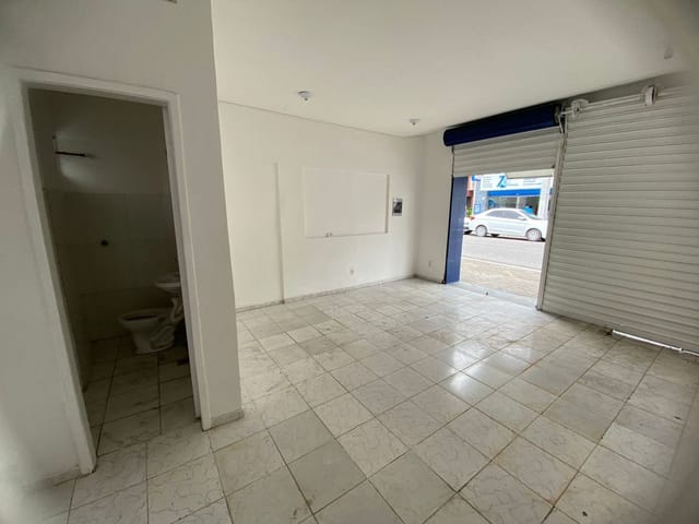 Loja para alugar, no bairro Centro em Aracaju