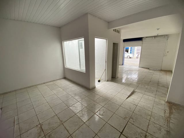 Loja para alugar, no bairro Centro em Aracaju