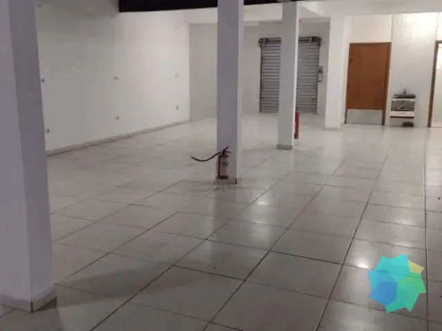 Loja com 170m², à venda ou para alugar, no bairro Jardim Santa Marta em Salto