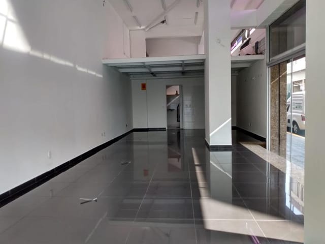 Foto do Loja - Loja à venda, 70 m² por R$ 1.200.000,00 - Centro - Itajubá/MG | MOHALLEM e LOPES CORRETAGEM E ADMINISTRACAO DE IMOVEIS LTDA