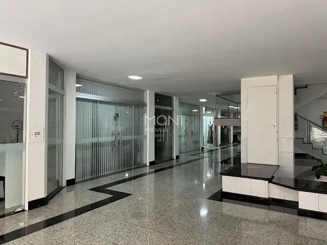 Loja à venda, no bairro Asa Norte em Brasília