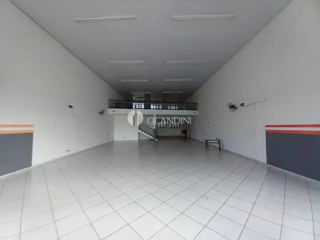 Loja com 300m², para alugar, no bairro Jardim Bela Vista I em Artur Nogueira