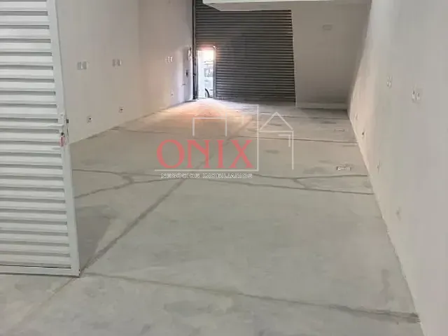 Loja com 70m², para alugar, no bairro Parque Maria Helena em Suzano