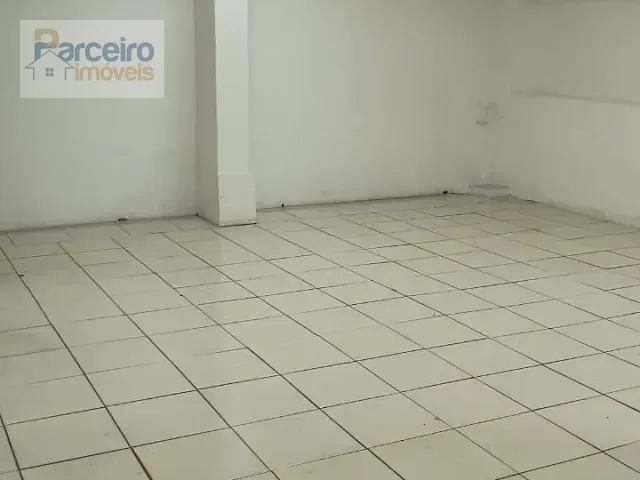 Loja com 200m², para alugar, no bairro Vila Bertioga em São Paulo