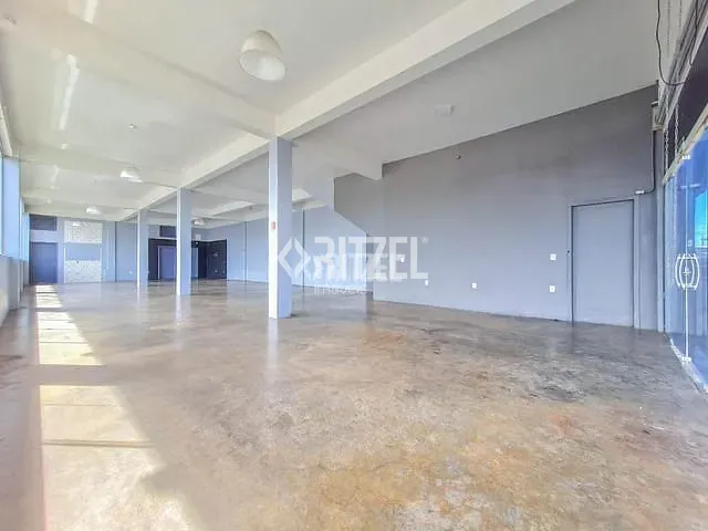 Loja com 221m² 1 quarto e 2 banheiros, para alugar, no bairro Canudos em Novo Hamburgo