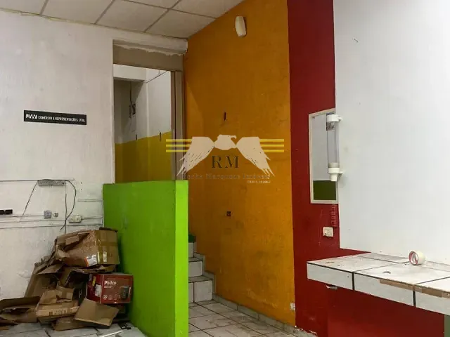 Loja à venda ou para alugar, no bairro Jardim Vila Formosa em São Paulo