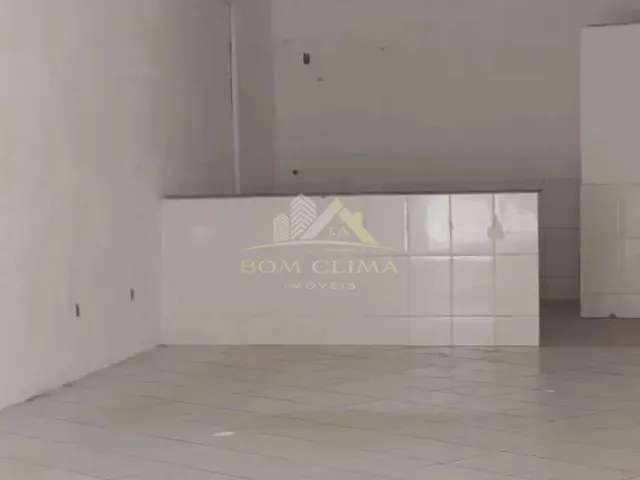 Loja com 100m², para alugar, no bairro Santos Dumont em Juiz de Fora