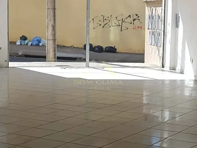 Loja com 100m², para alugar, no bairro Santos Dumont em Juiz de Fora