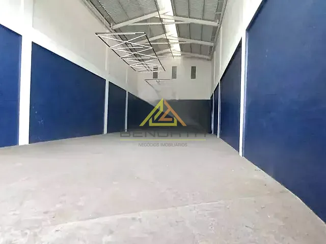 Loja com 450m², para alugar, no bairro Imirim em São Paulo