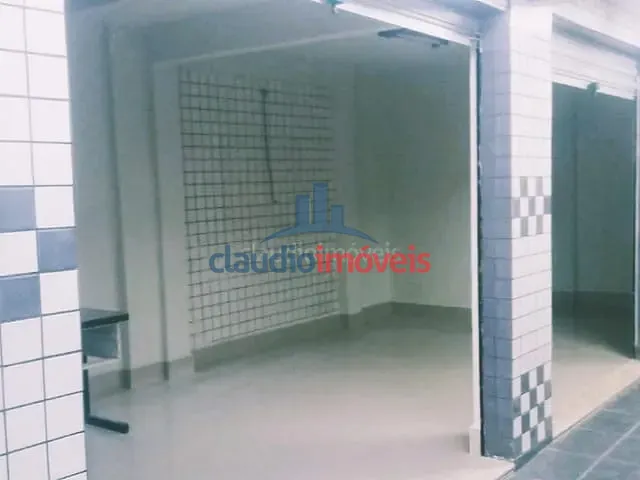 Loja com 240m², para alugar, no bairro São João em Volta Redonda