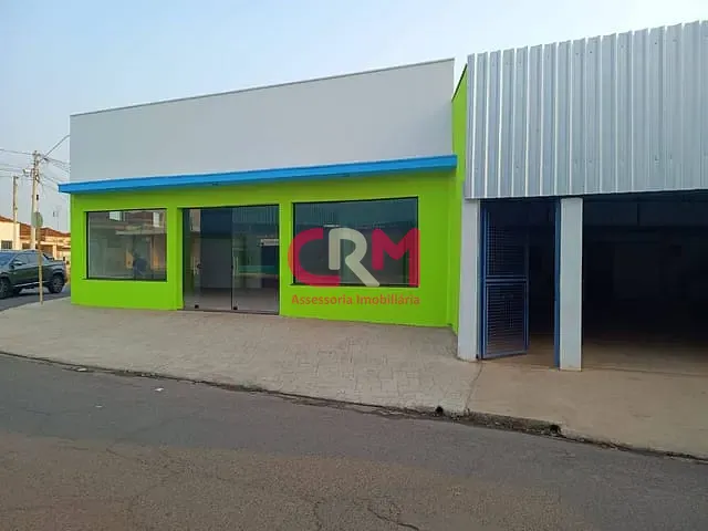 Loja com 115m², para alugar, no bairro Centro em Taquaritinga