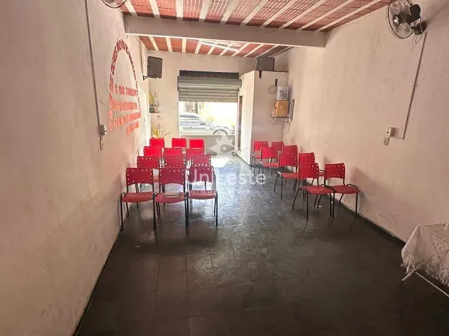 Loja à venda, no bairro Alto Vera Cruz em Belo Horizonte