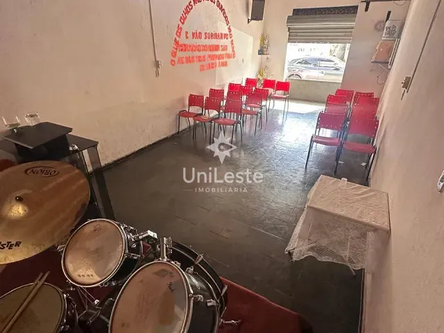 Loja à venda, no bairro Alto Vera Cruz em Belo Horizonte