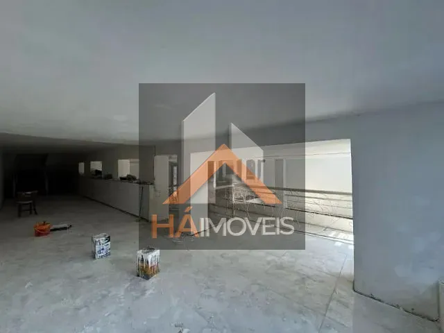Loja com 340m², para alugar, no bairro Sagrada Família em Belo Horizonte