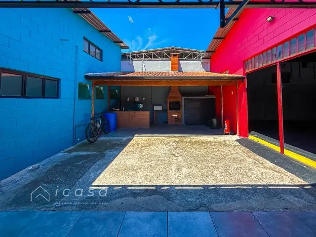 Loja com 781m², à venda, no bairro Vila Resende em Caçapava