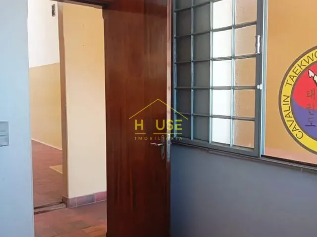 Loja com 200m², para alugar, no bairro Patrimônio Novo em Votuporanga