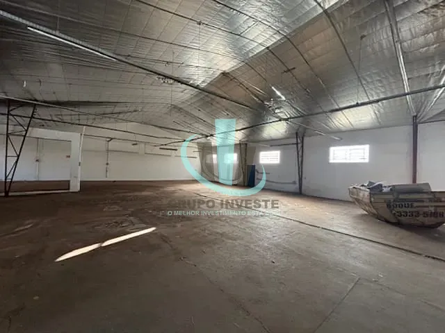 Galpão / Barracão com 1540m², à venda, no bairro CENTRO em ARARAQUARA