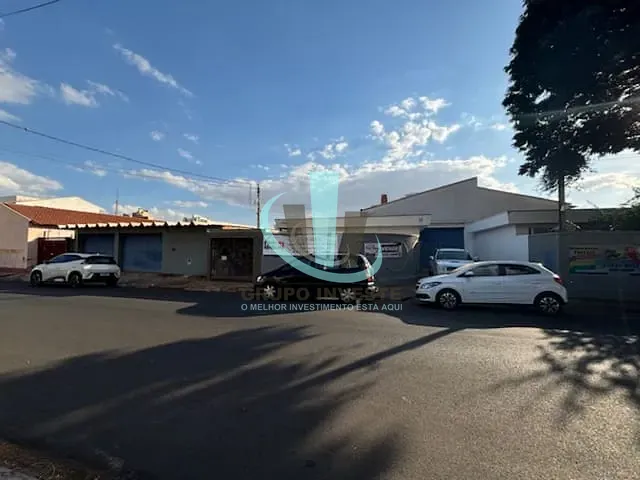 Galpão / Barracão com 1540m², à venda, no bairro CENTRO em ARARAQUARA