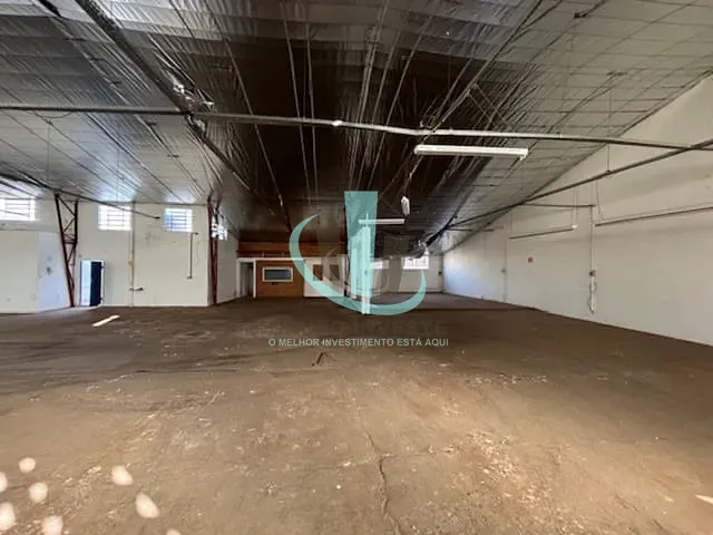 Galpão / Barracão com 1540m², à venda, no bairro CENTRO em ARARAQUARA