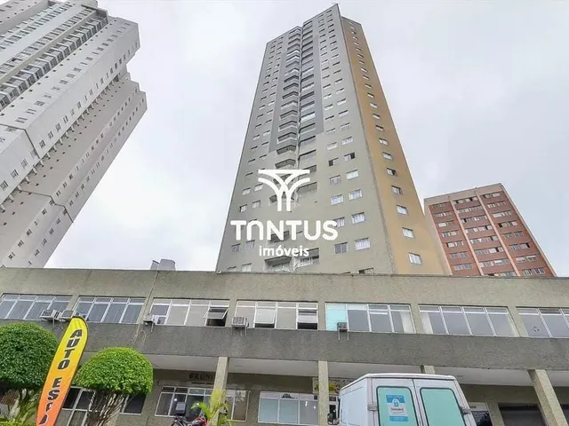 Loja à venda, no bairro Cristo Rei em Curitiba