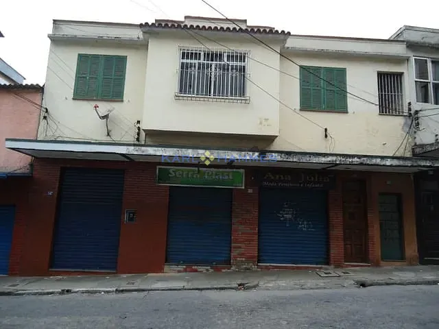 Loja com 38m², para alugar, no bairro Centro em Petrópolis