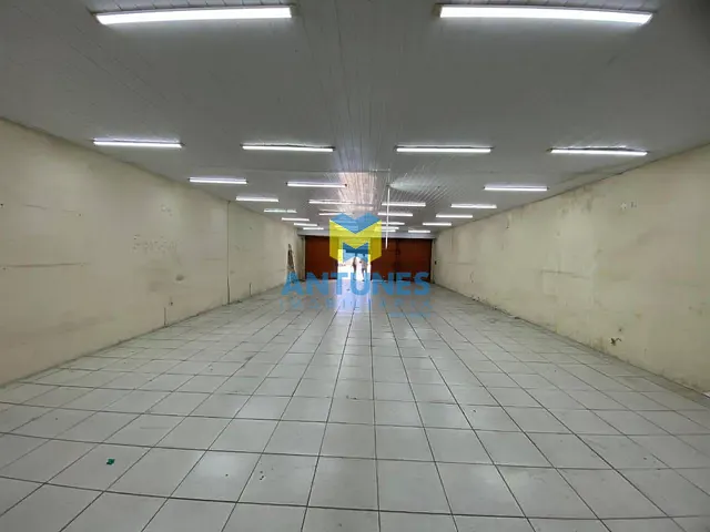Loja com 240m², para alugar, no bairro Piedade em Jaboatão dos Guararapes