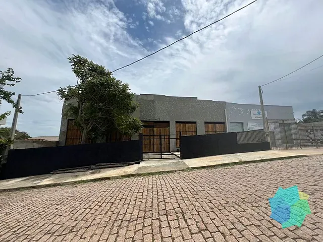 Loja com 530m², à venda, no bairro Jardim Itaguaçu em Salto