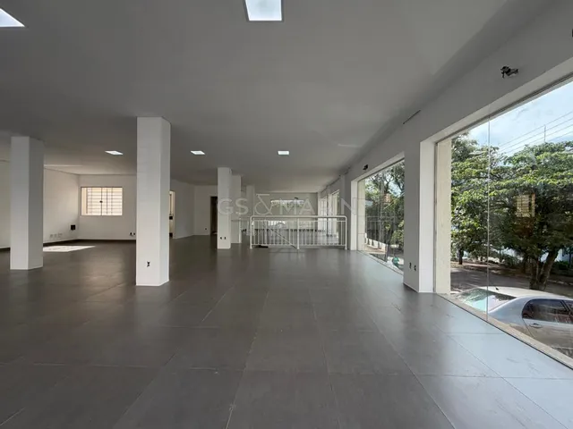 Loja com 200m², para alugar, no bairro Vila Ipiranga em Londrina