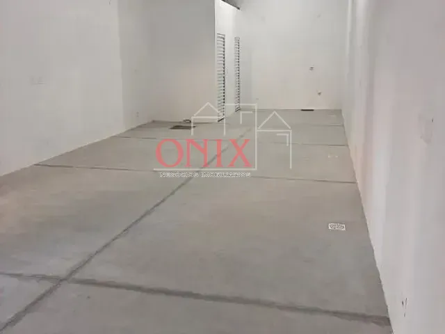 Loja com 75m², para alugar, no bairro Parque Maria Helena em Suzano