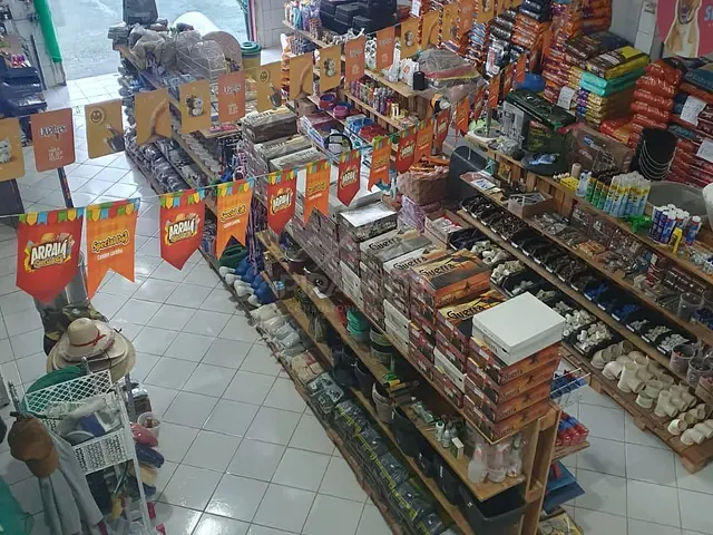 Loja com 100m², à venda, no bairro Jardim Itamaraty V em Poços de Caldas