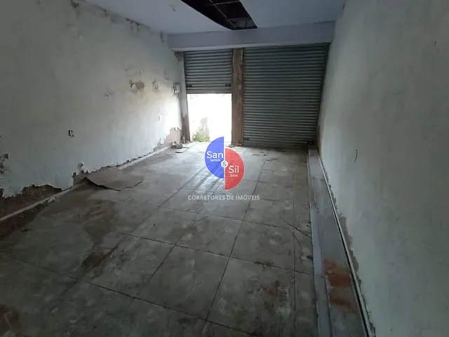 Loja à venda, no bairro Ipiranga (Praia de Mauá) em Magé