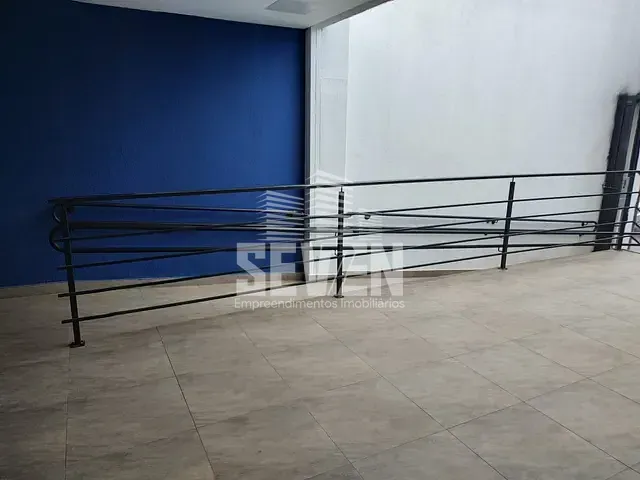 Loja com 239m², à venda ou para alugar, no bairro Centro em Bauru