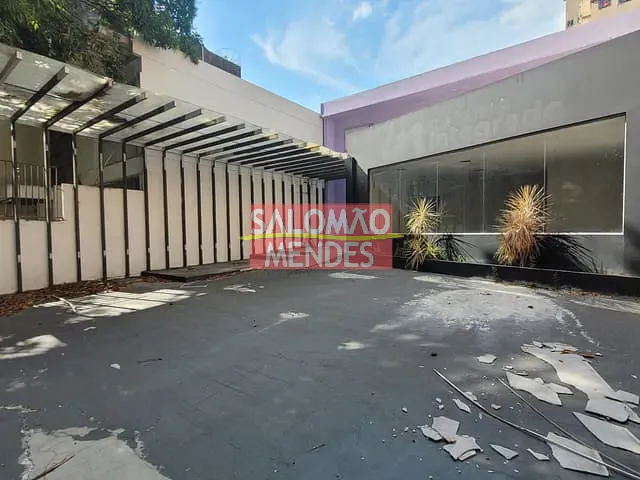 Ponto com 700m², para alugar, no bairro Batista Campos em Belém