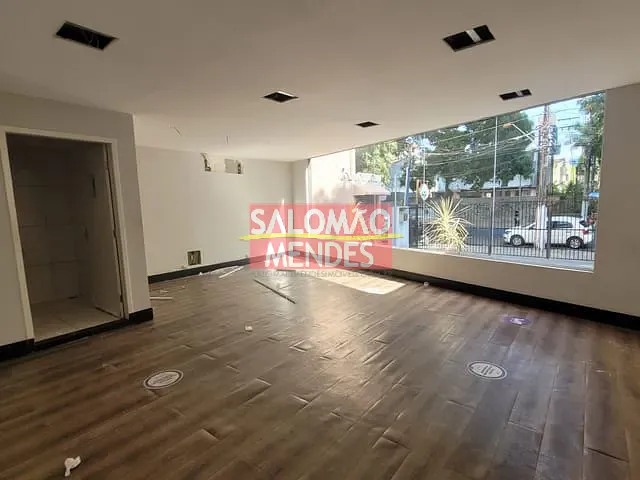 Ponto com 700m², para alugar, no bairro Batista Campos em Belém