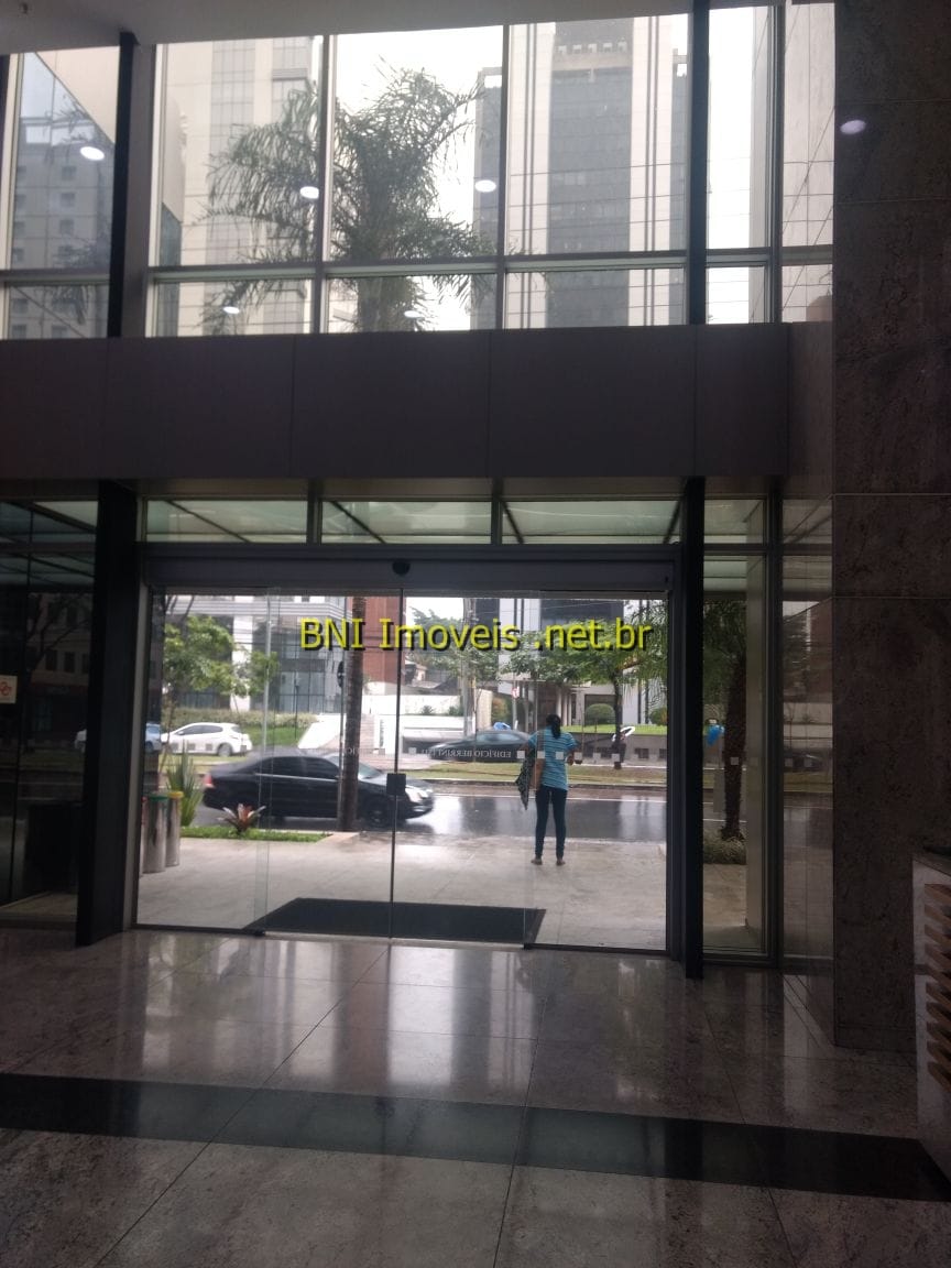 Loja-Salão para alugar, 21824m² - Foto 1